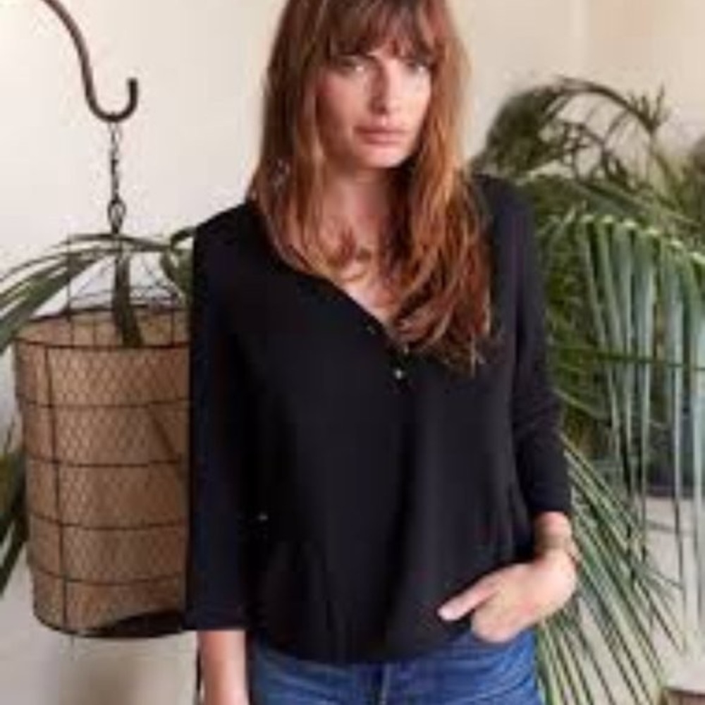 Sezane Bell Blouse in Black